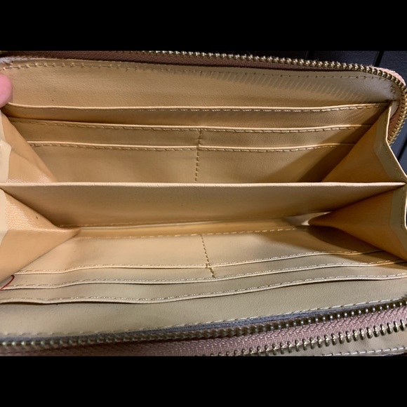 Mixed/Checkered brown & black Medium Wristlet - Picture 7 of 10